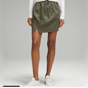 Lululemon size medium army green high rise ruched mini skirt